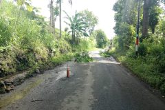 PERBAIKAN-JALAN-RUSAK-1